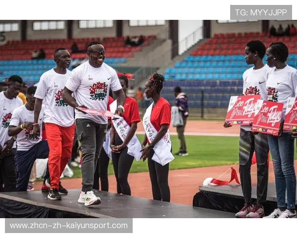 世界田径：肯尼亚跑者屡破纪录，赛场震撼！，肯尼亚跑步视频